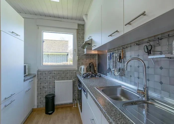 Semesterbostad In Julianadorp Near Sandy De Zandloper