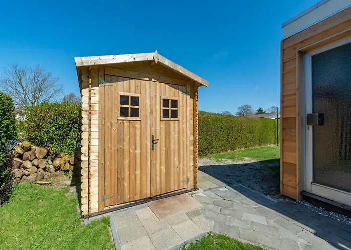 In Julianadorp Near Sandy * De Zandloper