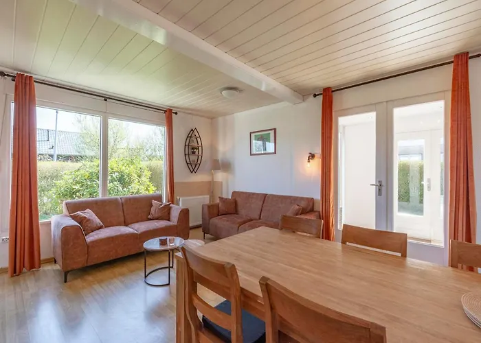 In Julianadorp Near Sandy Semesterbostad De Zandloper